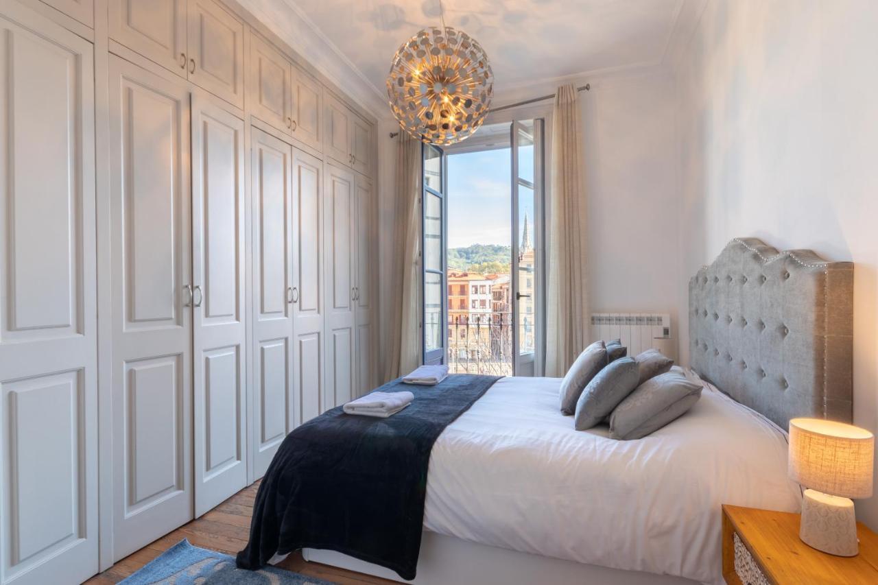 Confort Y Diseno Con Vistas Al Casco Viejo Bilbao Eksteriør bilde